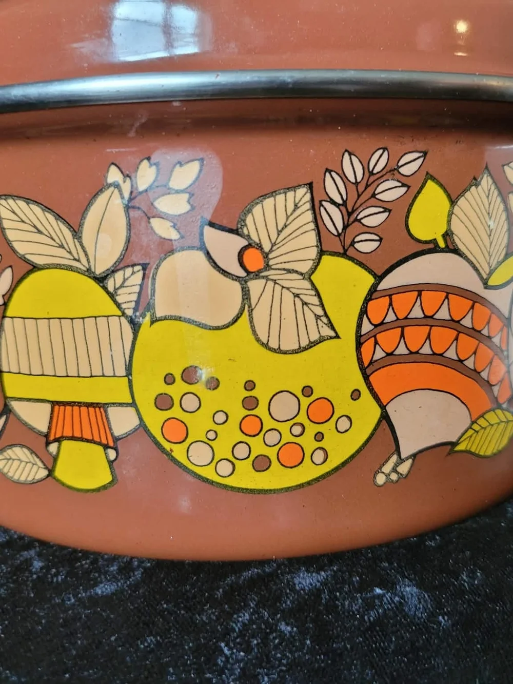 Vintage Sears Mushroom Motif Enamel Saucepan with Lid - Brown